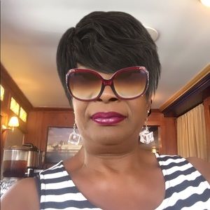 Meet your Posher, Cathy